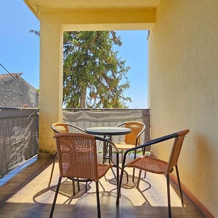 Stelia F. Διαμέρισμα Novigrad Istria Εξωτερικό φωτογραφία